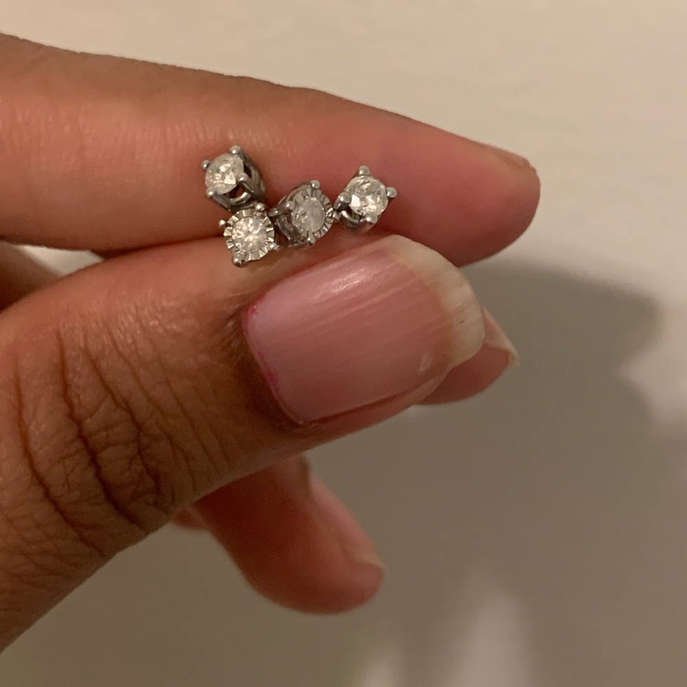 925 Solitaire Diamond Earrings - image 3